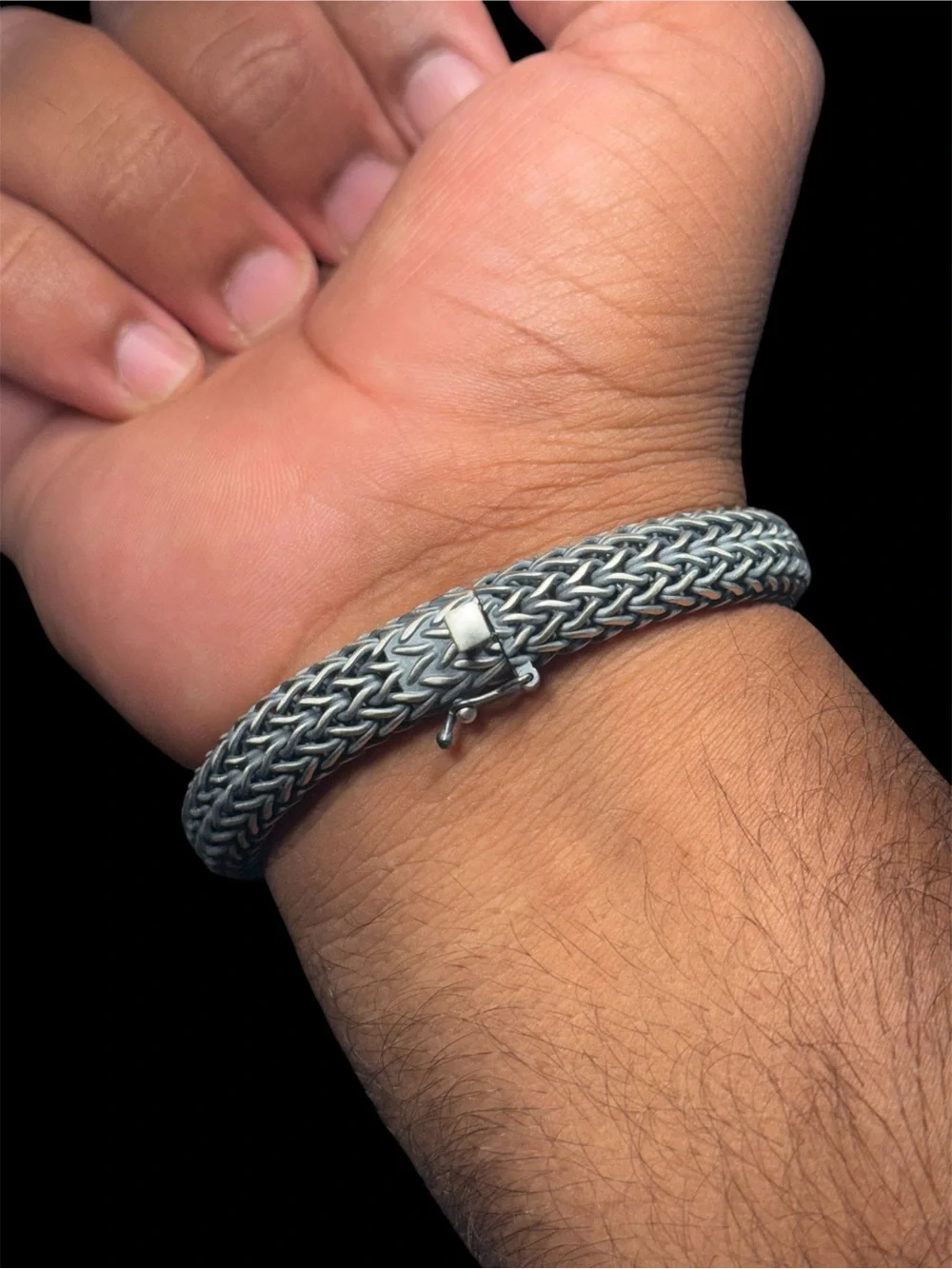 925 Sterling Silver Braided Bracelet with Black Stones – 10.5 mm – 8.2”